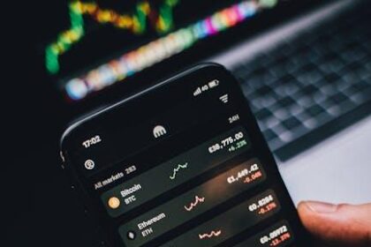 Crypto Revolution: Mike Collins Embraces Digital Currency for Campaign Success!