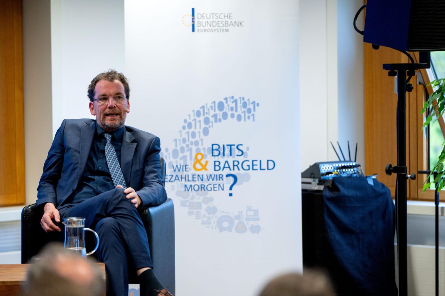 Postal service poised to launch digital euro, ECB hints at revolution
