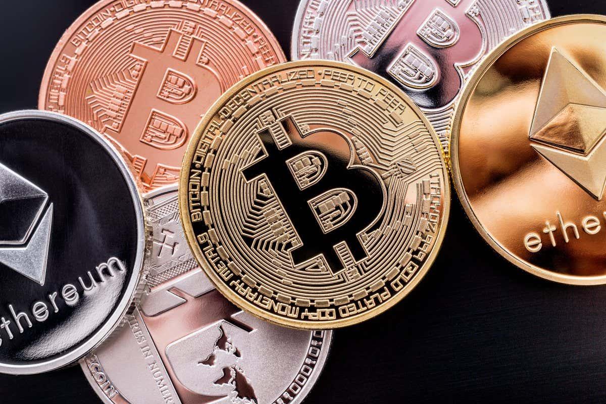 Why is crypto up today? Gold crash fuels Bitcoin's gains